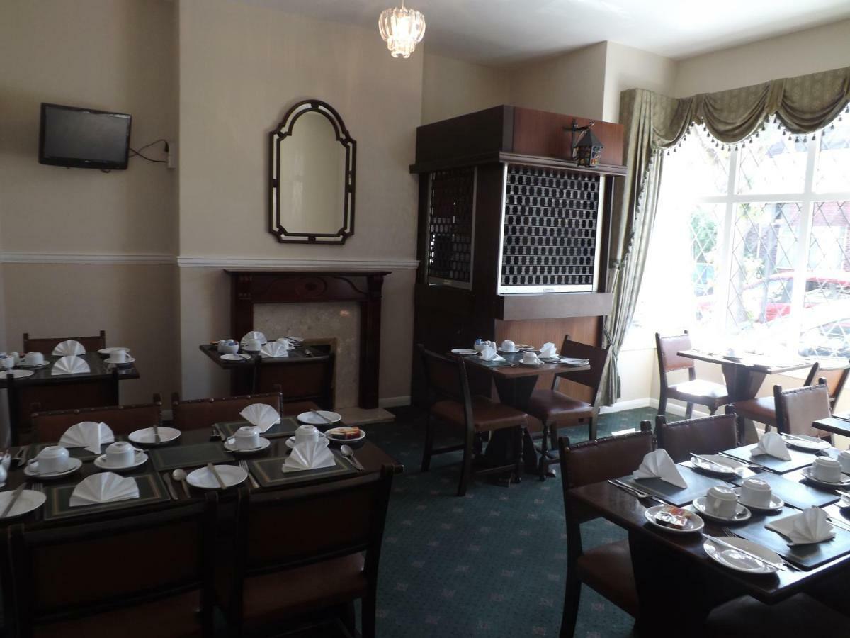 Ashleigh House Hotel Coventry Buitenkant foto