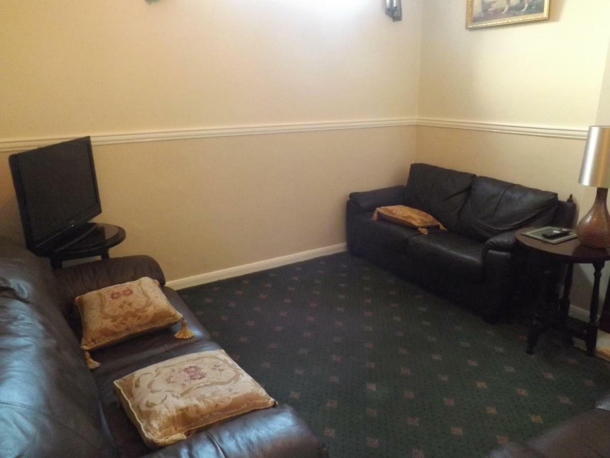 Ashleigh House Hotel Coventry Buitenkant foto